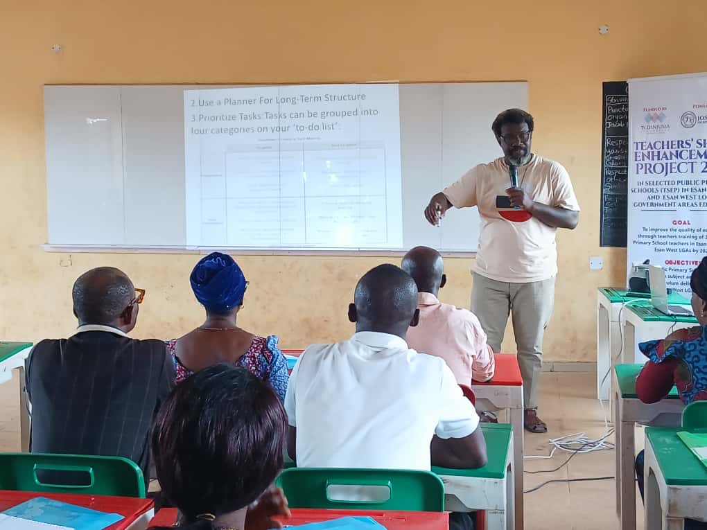 JOSÉMARIA ESCRIVA FOUNDATION